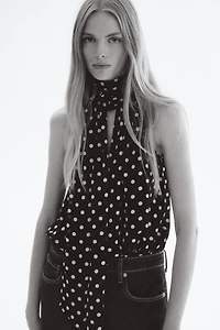 Top with Scarf Collar