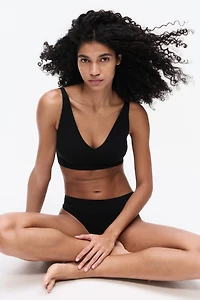 2-Pack Seamless Brazilian Briefs