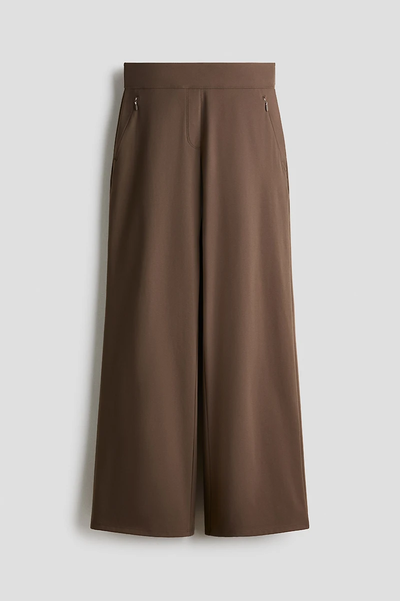 Four-Way Stretch Wide-Cut Pants