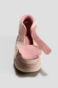 Open-Front High Tops