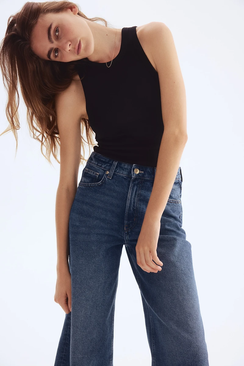 High Rise Wide-cut Jeans