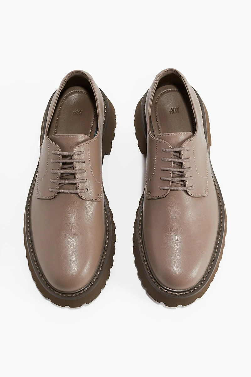 Chaussures de ville style Derby