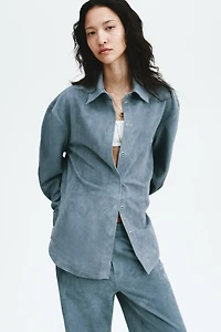 Chemise en cuir velours