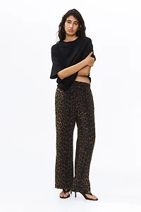Wide-cut Pull-on Pants