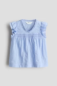 Flutter-Sleeved Blouse