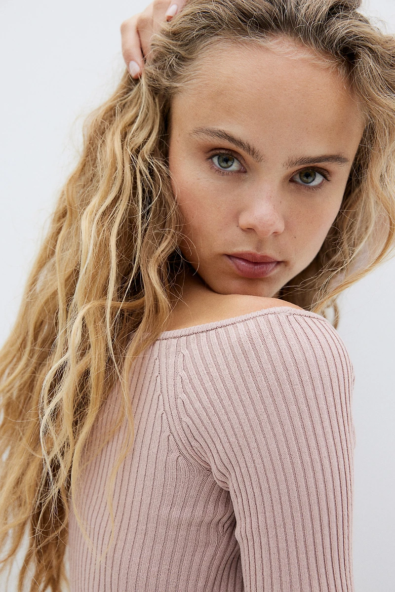 Rib-knit Off-the-shoulder Top