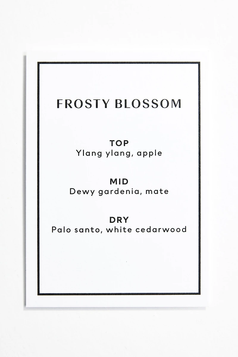Bougie parfumée dans un pot en verre