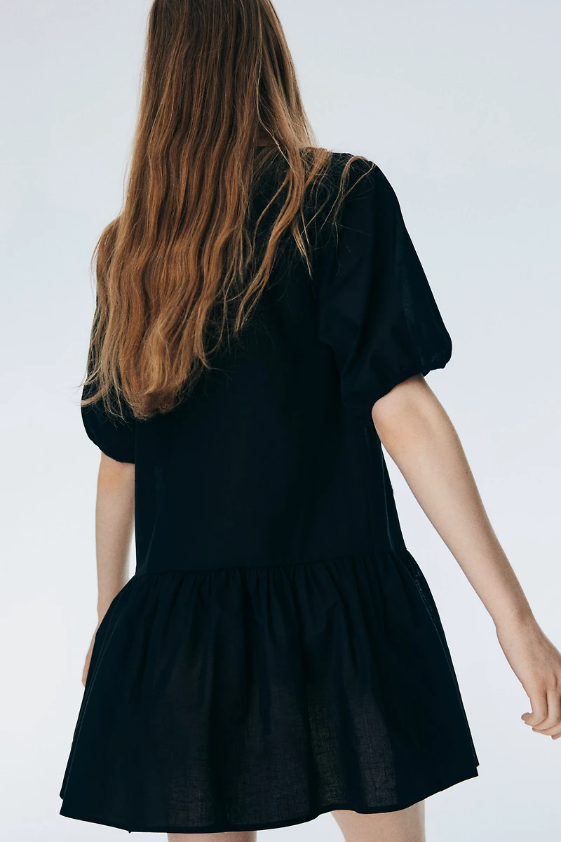 Robe avec bas évasé