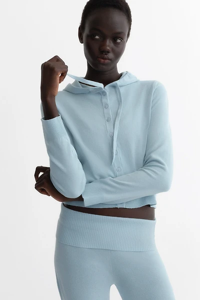 Chandail à capuchon