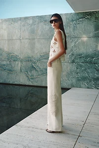 Jean avec détails style crocheté