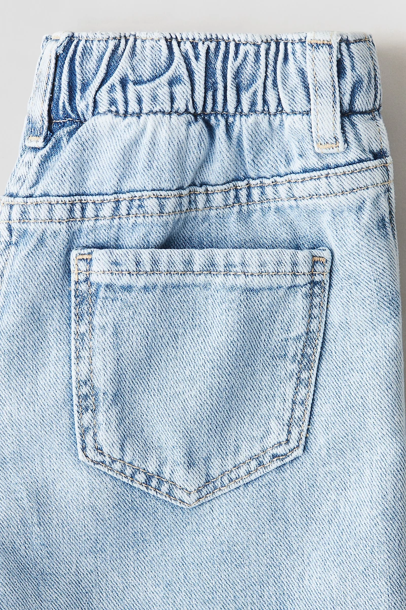 Loose-Fit Wide-Leg Jeans