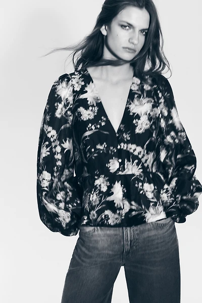 Linen-Blend Peplum Blouse