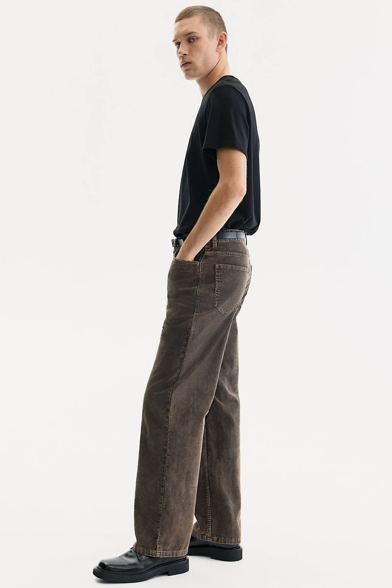 Pantalon décontracté en velours côtelé