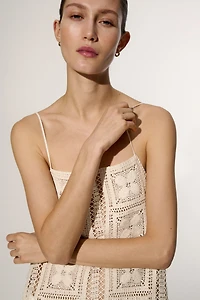 Haut d'aspect crochet en soie mélangée