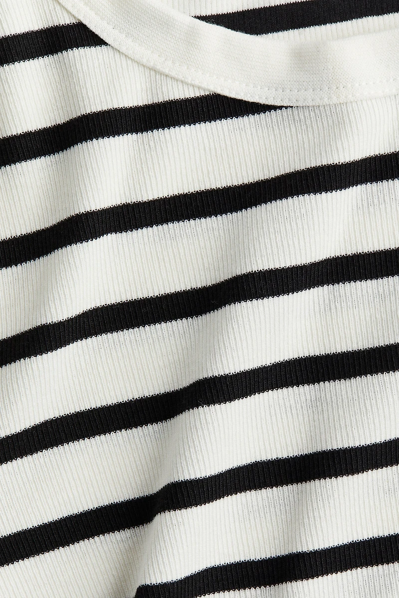 MAMA Ribbed Jersey Top