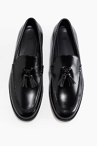 Tasseled Loafers