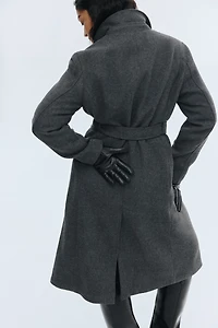 Manteau avec ceinture à nouer