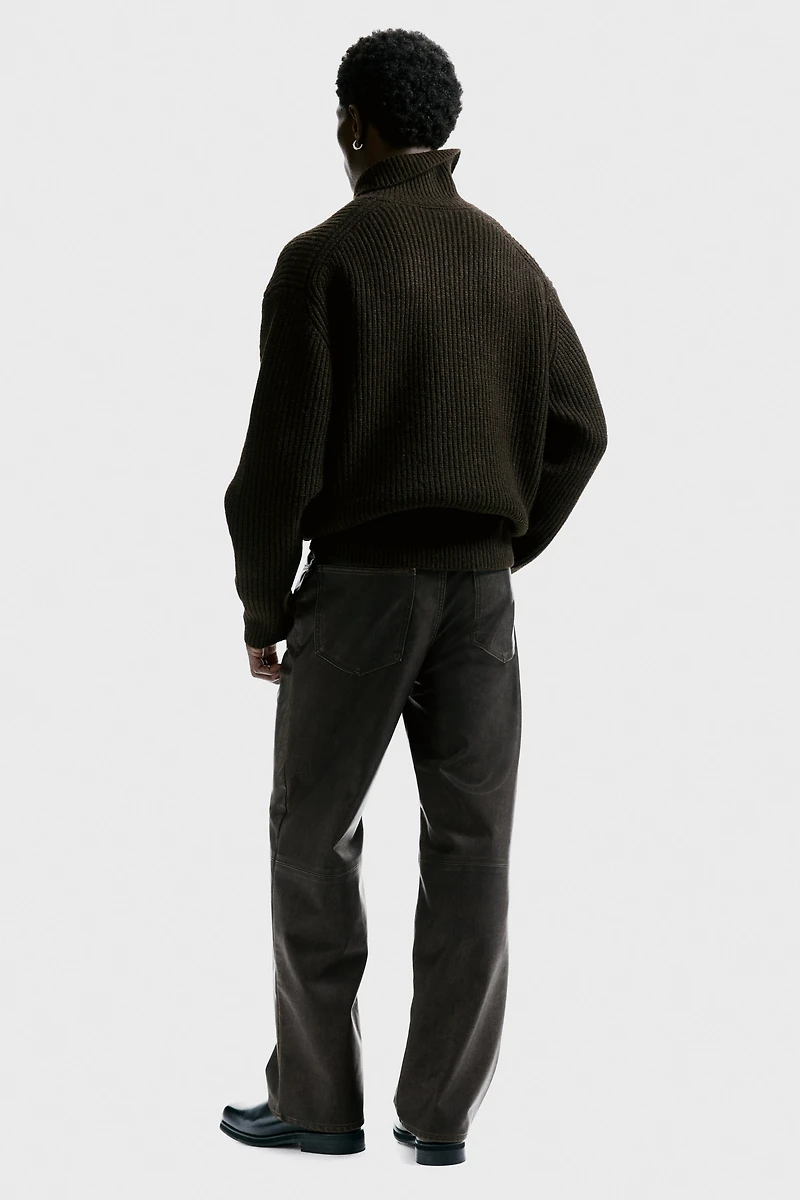 Pantalon décontracté en tissu enduit