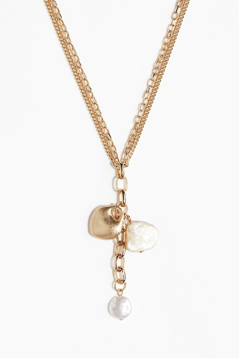 Collier à deux rangs avec pendentif