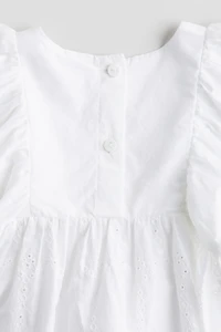 Blouse avec broderie anglaise