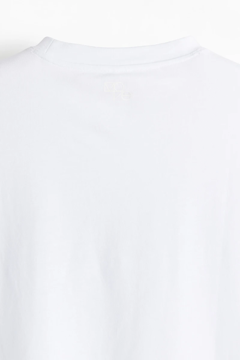 T-shirt de sport coupe classique avec DryMove™