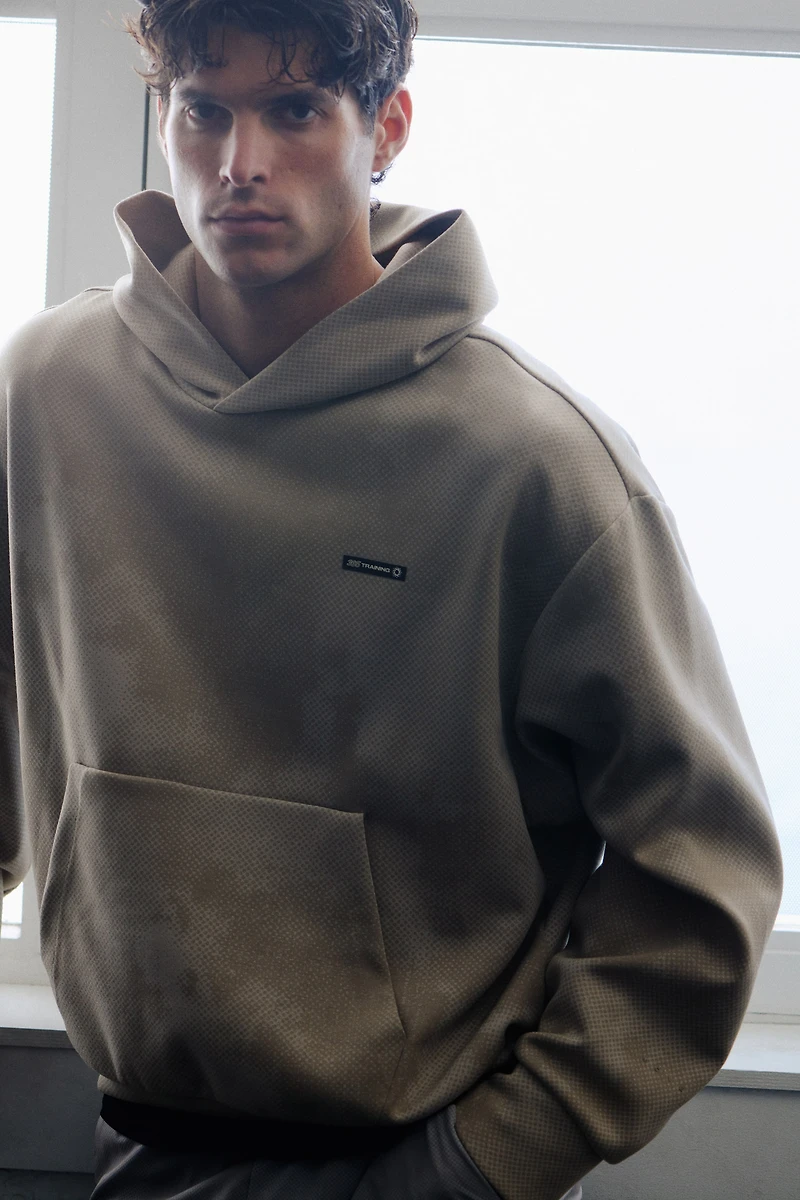 Oversized-Fit Sports Hoodie with DryMove™