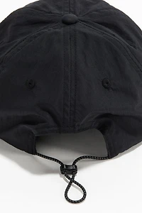 Running Cap with Motif