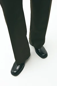 Loose-Fit Tailored Pants