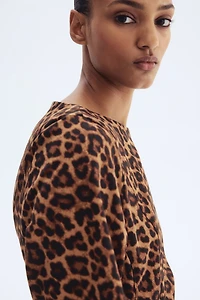 Robe en sergé à taille marquée