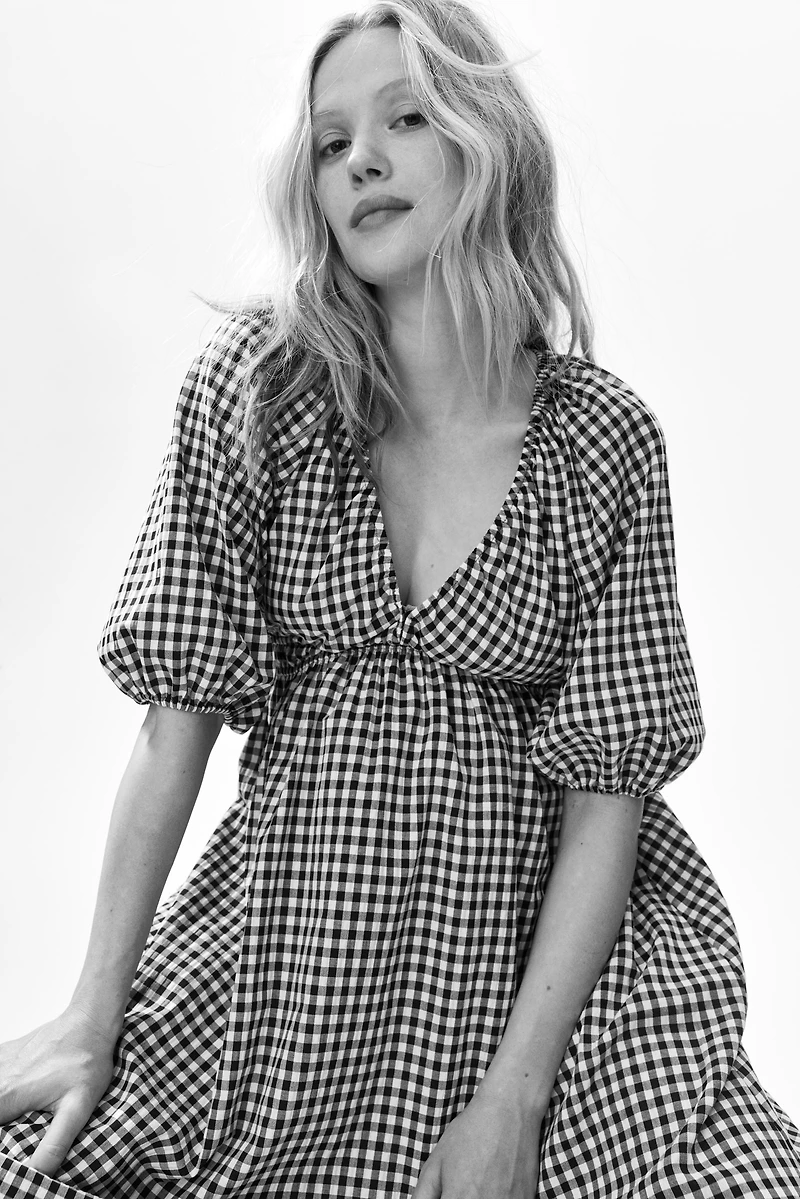 MAMA Balloon-Sleeved Midi Dress