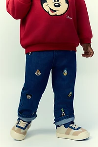 Jean avec détails brodés