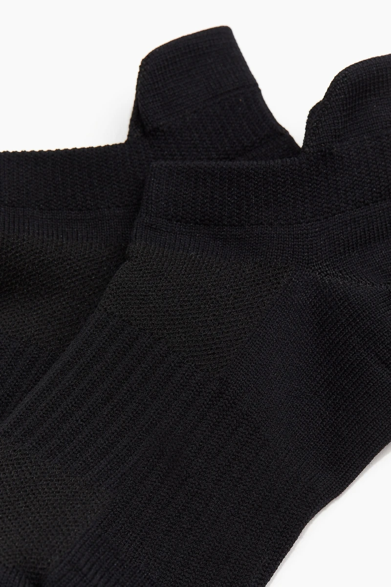 3-Pack Sports Socks with DryMove™