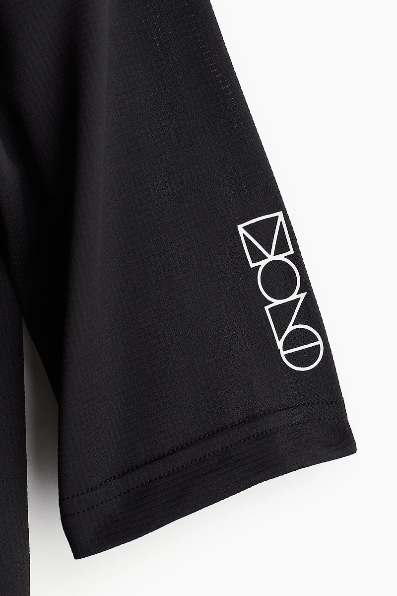 Slim-Fit Cycling Shirt with DryMove™
