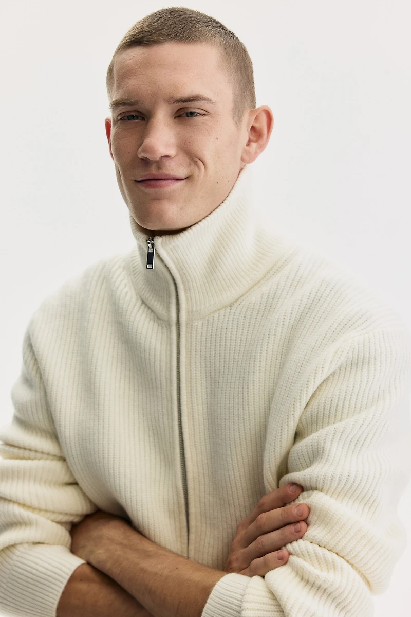 Chandail classique à fermeture éclair