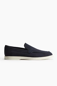 Moccasin-Seam Loafers