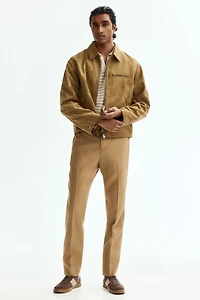 Pantalon de costume près du corps en lin