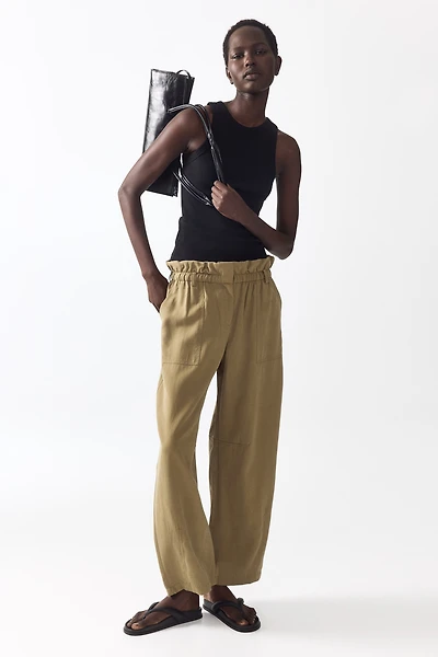 Pantalon taille froncée avec jambes tonneau