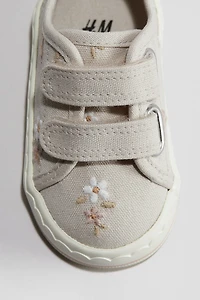 Embroidered-Detail Canvas Sneakers