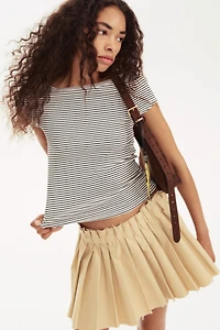 Haut côtelé avec encolure bateau