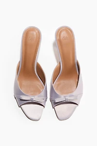 Sandales à talon avec boucle