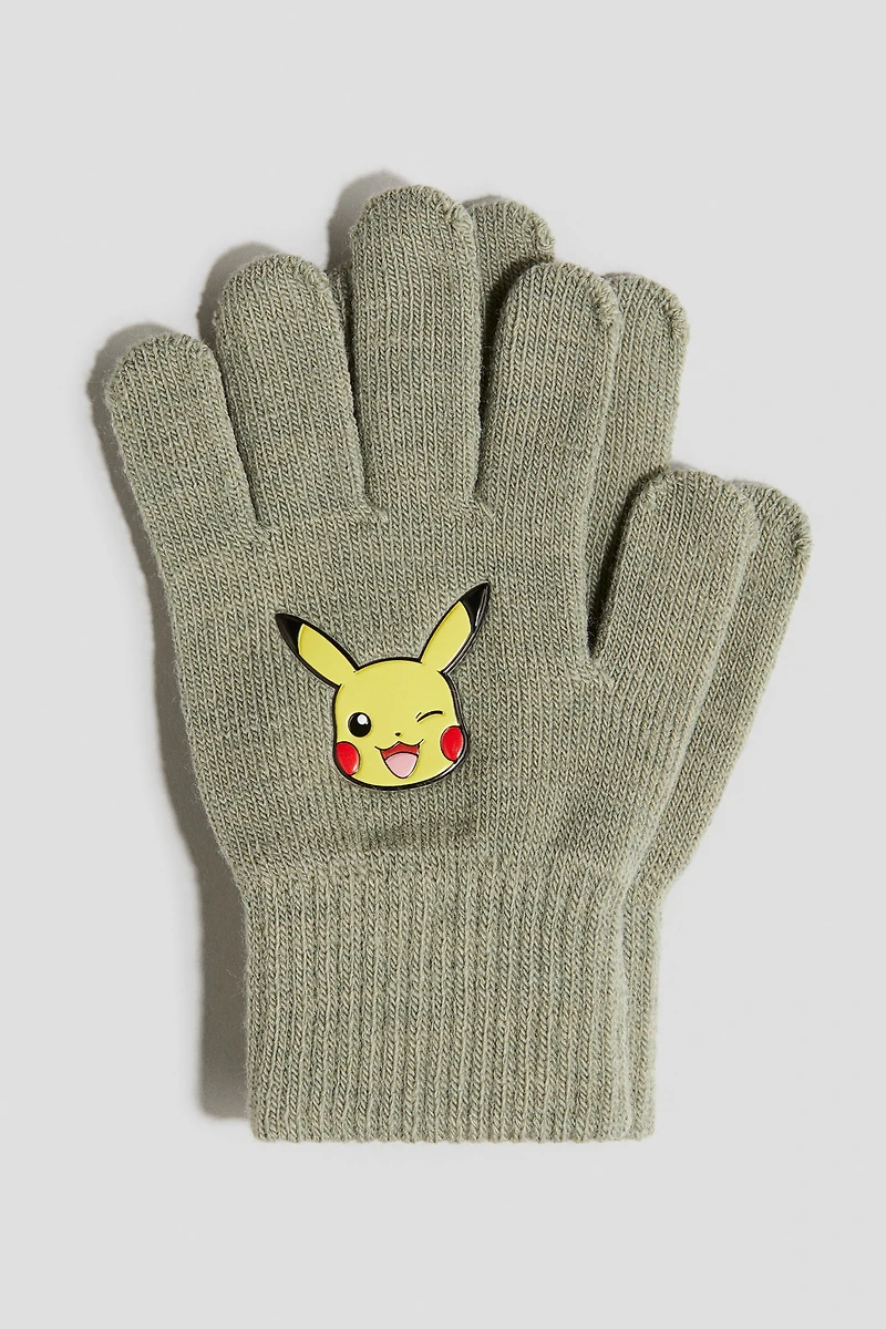 Appliquéd Gloves