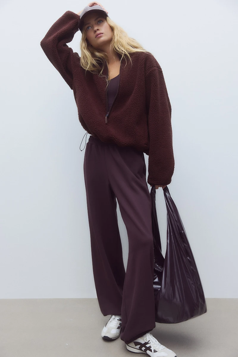 Haut de sport en polar