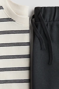 2-Piece T-Shirt and Shorts Set