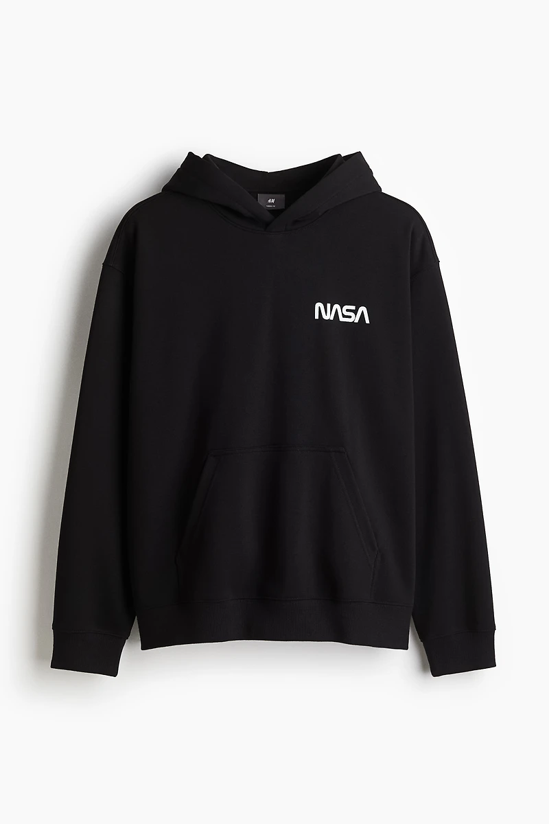 Kangourou ample avec inscription