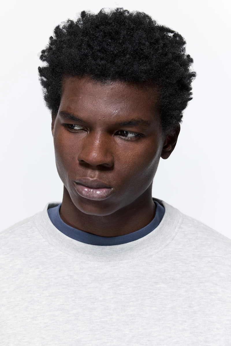 Loose-Fit Sweatshirt