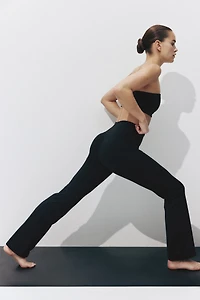 SculptMove™ Flared Sports Leggings