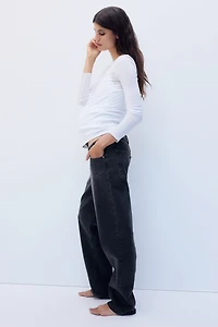 MAMA Straight Low-Waist Jeans