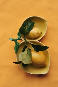Lemon-Shaped Stoneware Serving Bowl