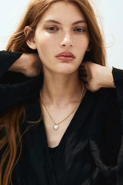 Heart-Pendant Necklace