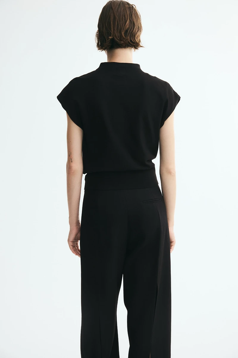 Cap-Sleeved Fine-Knit Top